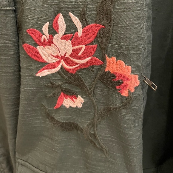 Christoper&Banks Womens Petite Lg Green Floral Embroidered Drawstring Jacket 100 - Picture 15 of 17